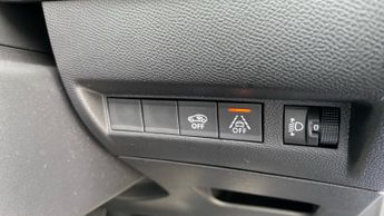 Peugeot 208 50kWh Allure Premium + Hatchback 5dr Electric Auto (7.4kW Charge