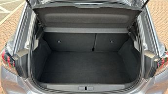 Peugeot 208 1.2 PureTech Allure Premium Hatchback 5dr Petrol EAT Euro 6 (s/s
