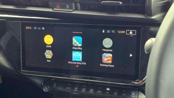 Alfa Romeo Junior 54kWh Elettrica Veloce Auto 5dr