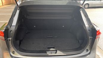 Nissan Qashqai 1.3 DIG-T MHEV N-Connecta XTRON Euro 6 (s/s) 5dr