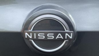 Nissan Qashqai 1.3 DIG-T MHEV N-Connecta XTRON Euro 6 (s/s) 5dr