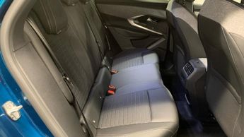 Peugeot 3008 SUV 1.2 MHEV Allure e-DSC Euro 6 (s/s) 5dr