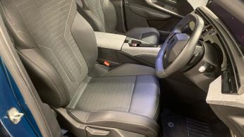 Peugeot 3008 SUV 1.2 MHEV Allure e-DSC Euro 6 (s/s) 5dr