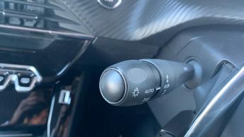 Peugeot 2008 1.2 PureTech Allure SUV 5dr Petrol EAT Euro 6 (s/s) (130 ps)