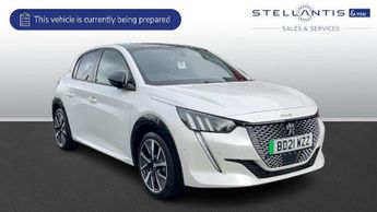 Peugeot 208 50kWh GT Premium Hatchback 5dr Electric Auto (136 ps)