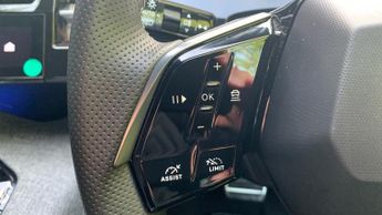 Peugeot 3008 73kWh GT SUV 5dr Electric Auto (210 ps)