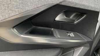 Peugeot 3008 73kWh GT SUV 5dr Electric Auto (210 ps)