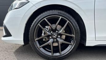 Honda Civic 2.0 h i-MMD Advance Hatchback 5dr Petrol Hybrid eCVT Euro 6 (s/s