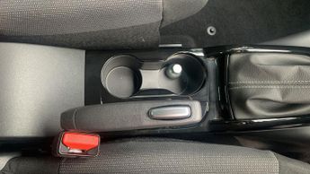 Citroen C3 Aircross 1.2 PureTech PLUS SUV 5dr Petrol EAT6 Euro 6 (s/s) (130 ps)