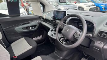 Citroen Berlingo 50kWh Flair XTR M MPV 5dr Electric Auto (7.4kW Charger) (136 ps)