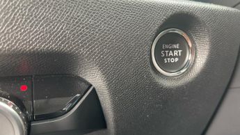 Citroen C4 50kWh Shine Hatchback 5dr Electric Auto (136 ps)