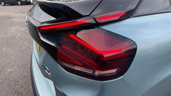 Citroen C4 50kWh Shine Hatchback 5dr Electric Auto (136 ps)