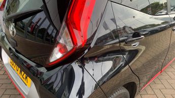 Toyota Aygo 1.0 VVT-i x-trend Hatchback 5dr Petrol x-shift Euro 6 (Safety Se