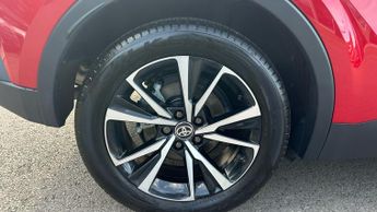 Toyota C-Hr 1.8 VVT-h Design SUV 5dr Petrol Hybrid CVT Euro 6 (s/s) (140 ps)