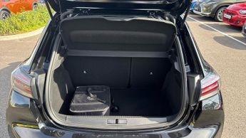 Peugeot 208 50kWh E-Style Hatchback 5dr Electric Auto (7.4kW Charger) (136 p