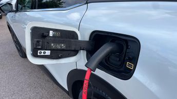 Citroen C4 50kWh e-series Hatchback 5dr Electric Auto (7.4kW Charger) (136 