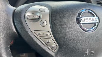 Nissan Leaf 30kWh Tekna Hatchback 5dr Electric Auto (109 bhp)