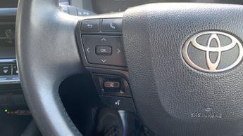 Toyota C-Hr 1.8 VVT-h Design SUV 5dr Petrol Hybrid CVT Euro 6 (s/s) (140 ps)