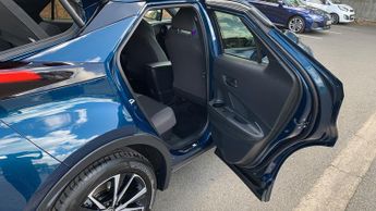 Toyota C-Hr 1.8 VVT-h Design SUV 5dr Petrol Hybrid CVT Euro 6 (s/s) (140 ps)
