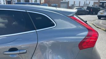 Volvo V40 1.5 T3 R-Design Edition Hatchback 5dr Petrol Auto Euro 6 (s/s) (