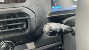 Citroen Spacetourer 75kWh YOU! MPV 5dr Electric Auto LWB (11kW Charger) (136 ps)