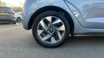 Hyundai I10 1.0 Advance Hatchback 5dr Petrol Auto Euro 6 (s/s) (67 ps)
