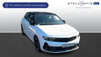 Vauxhall Astra 1.6 12.4kWh GSe Hatchback 5dr Petrol Plug-in Hybrid Auto Euro 6 