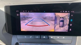 Vauxhall Astra 1.6 12.4kWh GSe Hatchback 5dr Petrol Plug-in Hybrid Auto Euro 6 