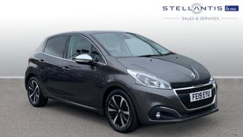 Peugeot 208 1.2 PureTech Tech Edition Hatchback 5dr Petrol Manual Euro 6 (s/