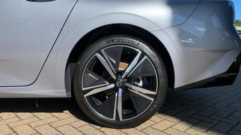 Peugeot 308 Sw 1.2 PureTech MHEV GT Estate 5dr Petrol Hybrid e-DSC Euro 6 (s/s)