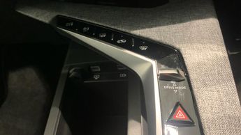 Peugeot 5008 73kWh GT Auto 5dr