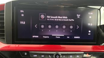 Vauxhall Mokka Electric 50kWh SRi Premium SUV 5dr Electric Auto (136 ps)