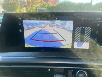 Peugeot 3008 73kWh GT SUV 5dr Electric Auto (210 ps)