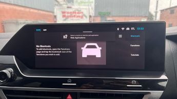 Citroen C4 X 50kWh Shine Fastback 4dr Electric Auto (7.4kW Charger) (136 ps)