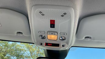 Peugeot 208 50kWh E-Style Auto 5dr (7.4kW Charger)