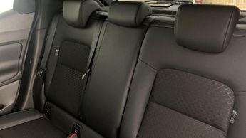 Nissan Juke 1.0 DIG-T N-Connecta SUV 5dr Petrol DCT Auto Euro 6 (s/s) (114 p