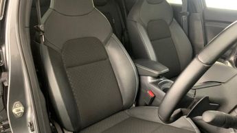 Nissan Juke 1.0 DIG-T N-Connecta SUV 5dr Petrol DCT Auto Euro 6 (s/s) (114 p