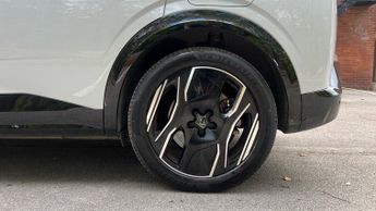 Peugeot 3008 73kWh GT SUV 5dr Electric Auto (210 ps)