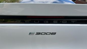 Peugeot 3008 73kWh GT SUV 5dr Electric Auto (210 ps)