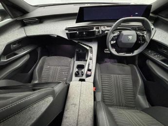 Peugeot 3008 73kWh GT SUV 5dr Electric Auto (210 ps)