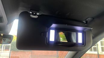 Peugeot 3008 73kWh GT SUV 5dr Electric Auto (210 ps)