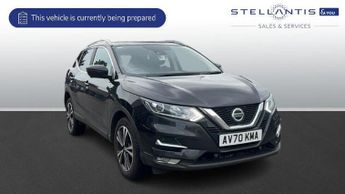 Nissan Qashqai 1.3 DIG-T N-Connecta SUV 5dr Petrol Manual Euro 6 (s/s) (140 ps)