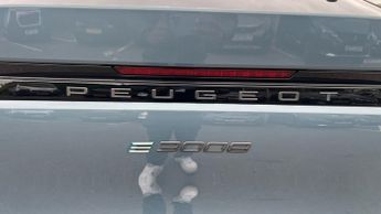Peugeot 3008 73kWh GT SUV 5dr Electric Auto (210 ps)