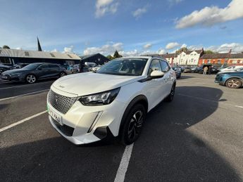 Peugeot 2008 50kWh Allure SUV 5dr Electric Auto (136 ps)