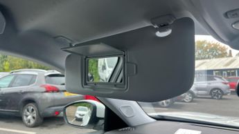 Peugeot 2008 50kWh Allure SUV 5dr Electric Auto (136 ps)