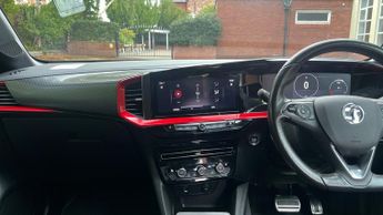 Vauxhall Mokka Electric 50kWh SRi Premium SUV 5dr Electric Auto (136 ps)