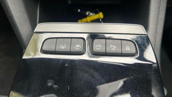 Vauxhall Mokka Electric 50kWh SRi Premium SUV 5dr Electric Auto (136 ps)