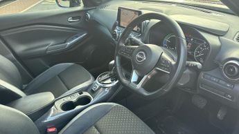 Nissan Juke 1.6 N-Connecta SUV 5dr Petrol Hybrid Auto Euro 6 (143 ps)