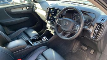 Volvo Xc40 1.5h T5 Recharge 10.7kWh Ultimate Bright SUV 5dr Petrol Plug-in 