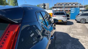 Volvo Xc40 1.5h T5 Recharge 10.7kWh Ultimate Bright SUV 5dr Petrol Plug-in 